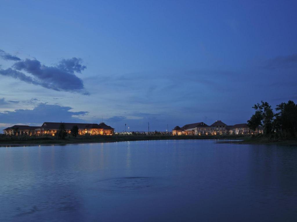 Naypyidaw Horizon Lake View Resort מראה חיצוני תמונה