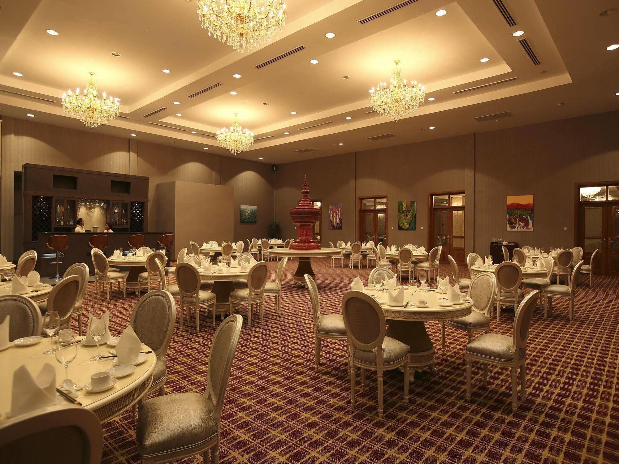 Naypyidaw Horizon Lake View Resort מראה חיצוני תמונה